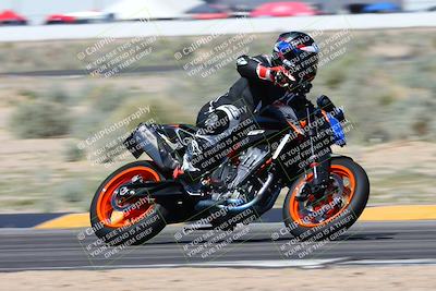 media/Mar-25-2024-Moto Forza (Mon) [[8d4319bd68]]/3-Intermediate Group/Session 3 (Turn 4)/